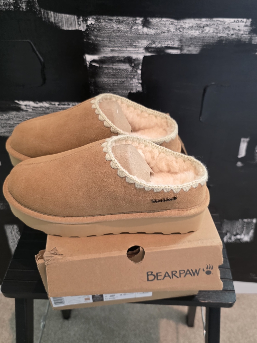 BEARPAW Boots in Crochet Martis Iced Coffee - Picture 4 of 5